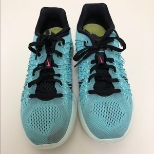 Nike Flywire